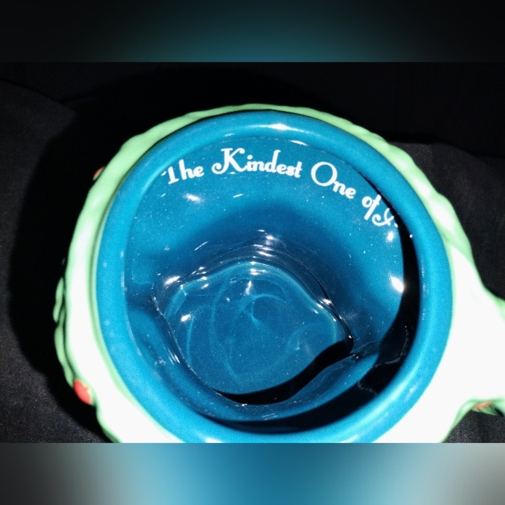 Snow White Themed Mug with Green and Cream Colors - Picture 6 of 8